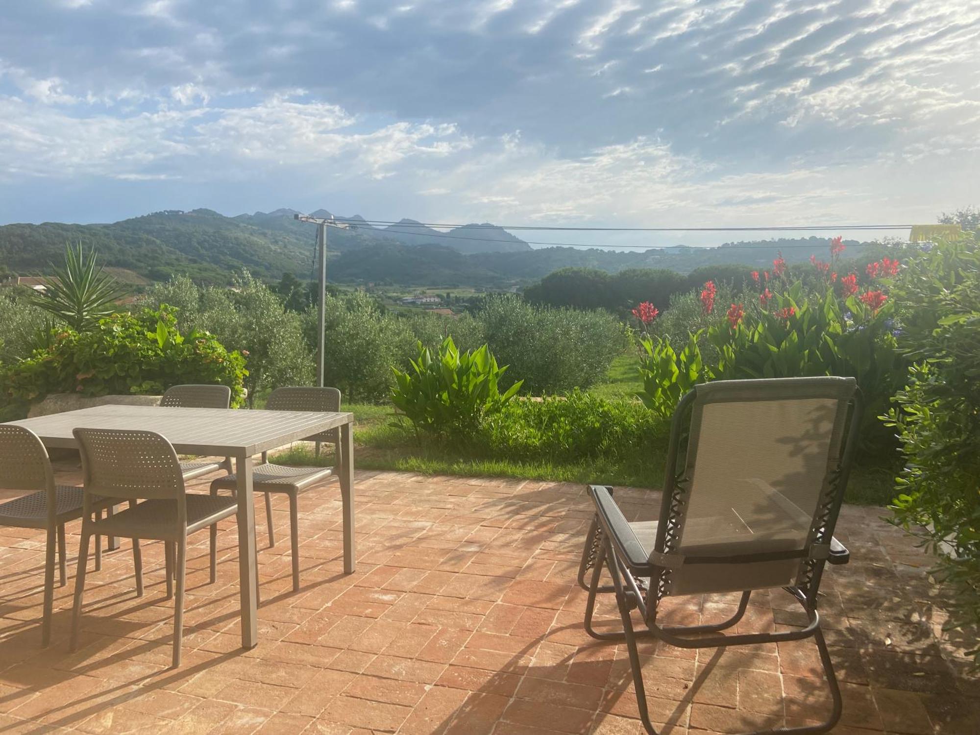 Appartamenti Mirella Capoliveri  Luaran gambar